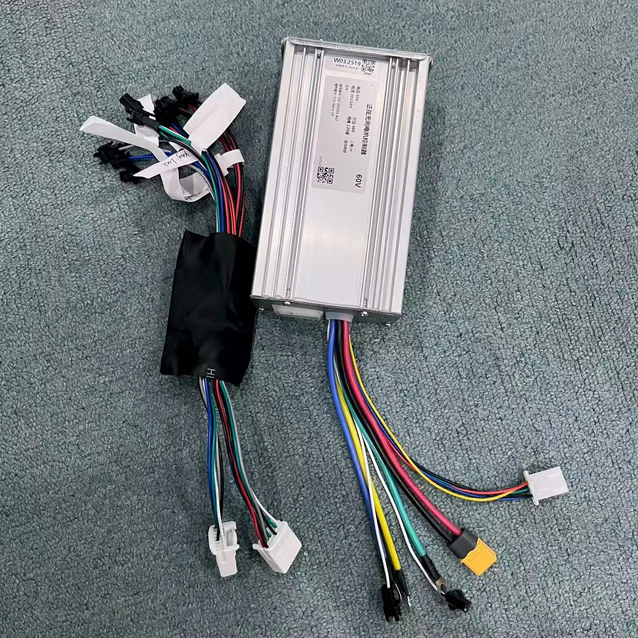 Good Quality 60V 5600W 6000W E - 60V 5600W Dual Motor Electric Scooter recension och pris